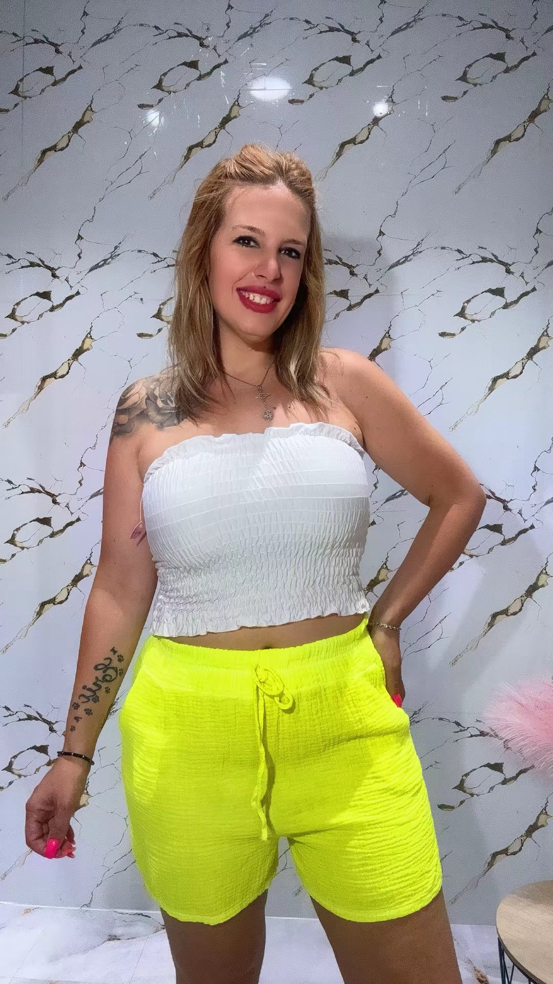Pantalón fluorescente