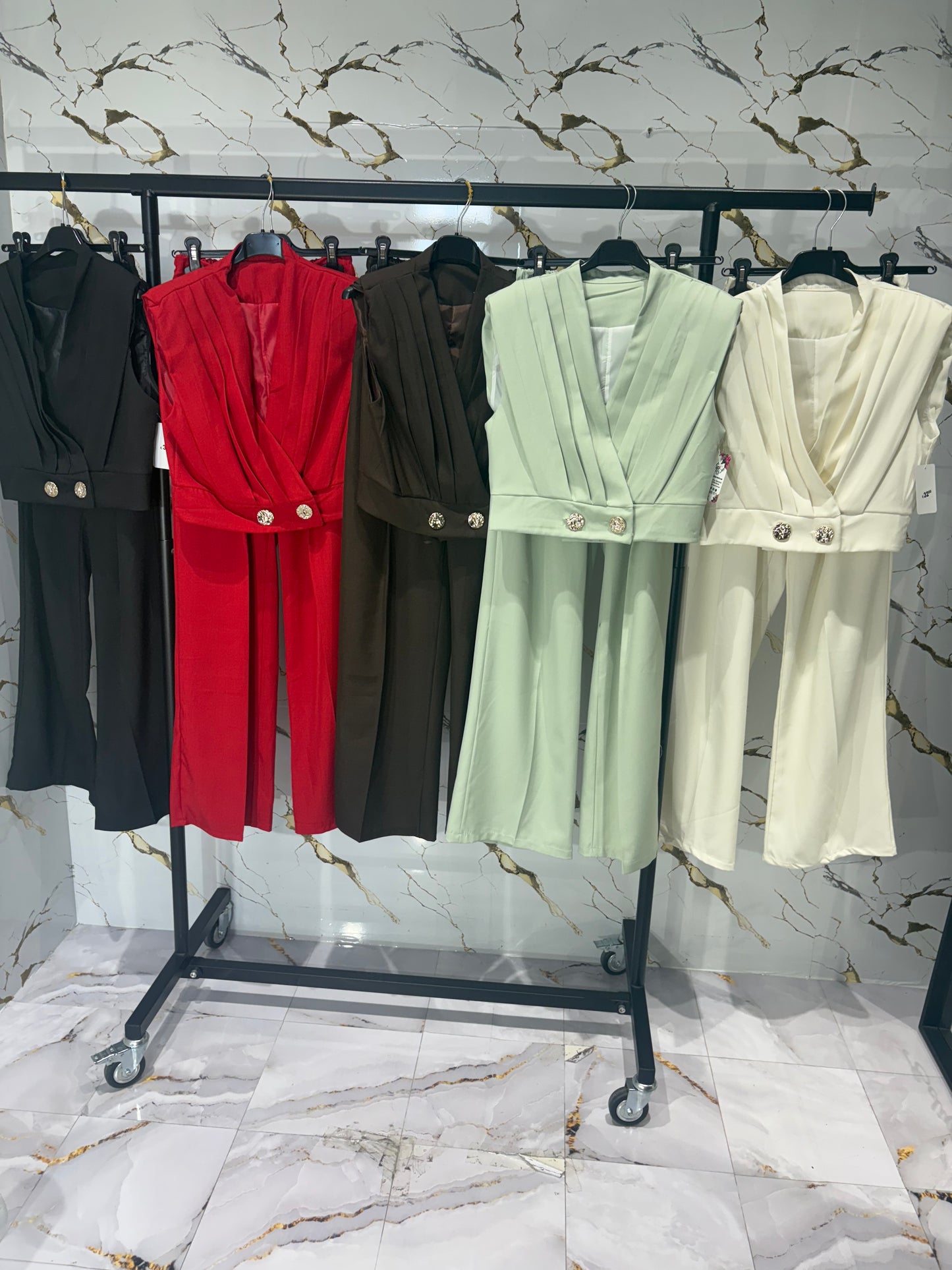 Conjunto Leonor