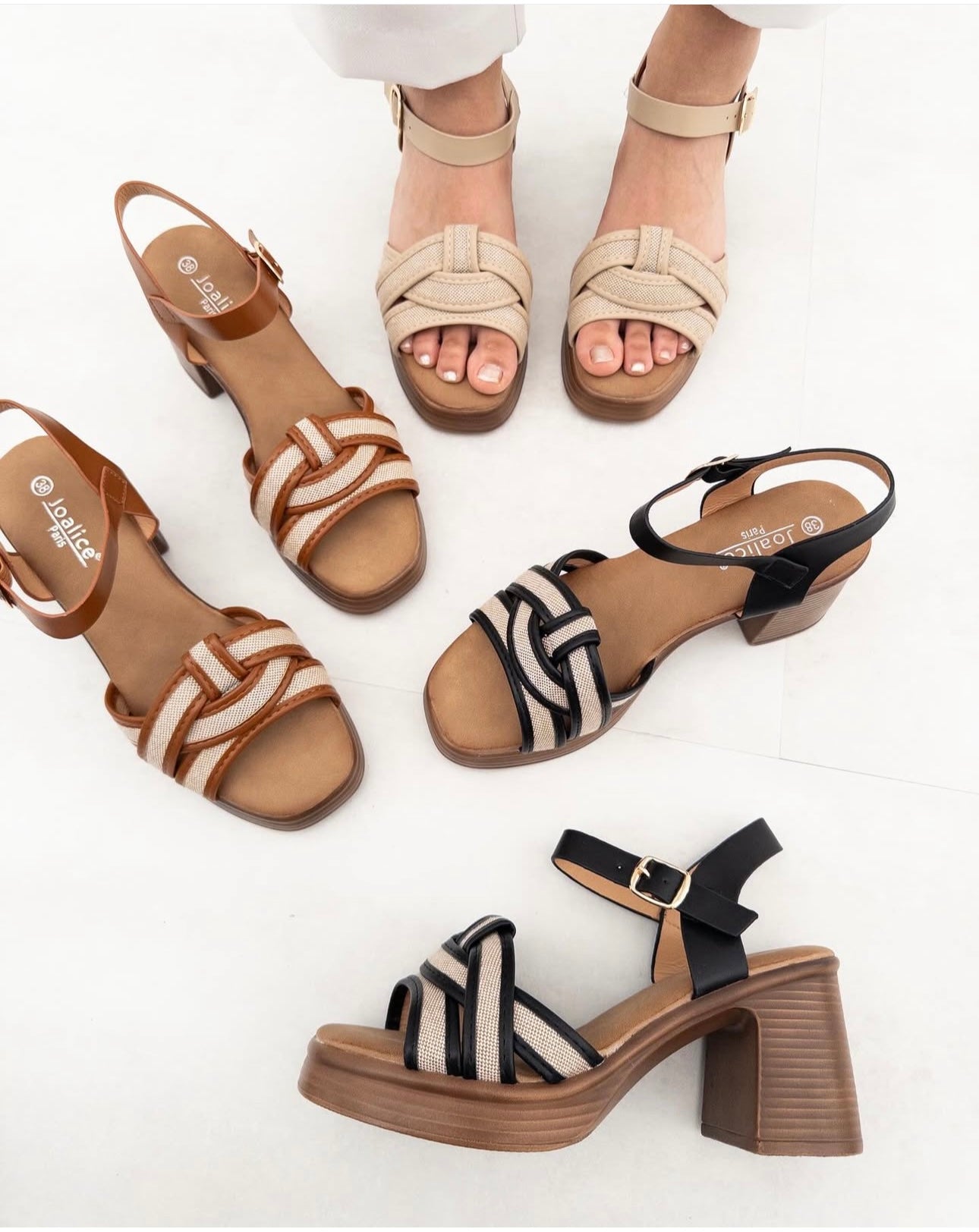 Sandalia tacón negro