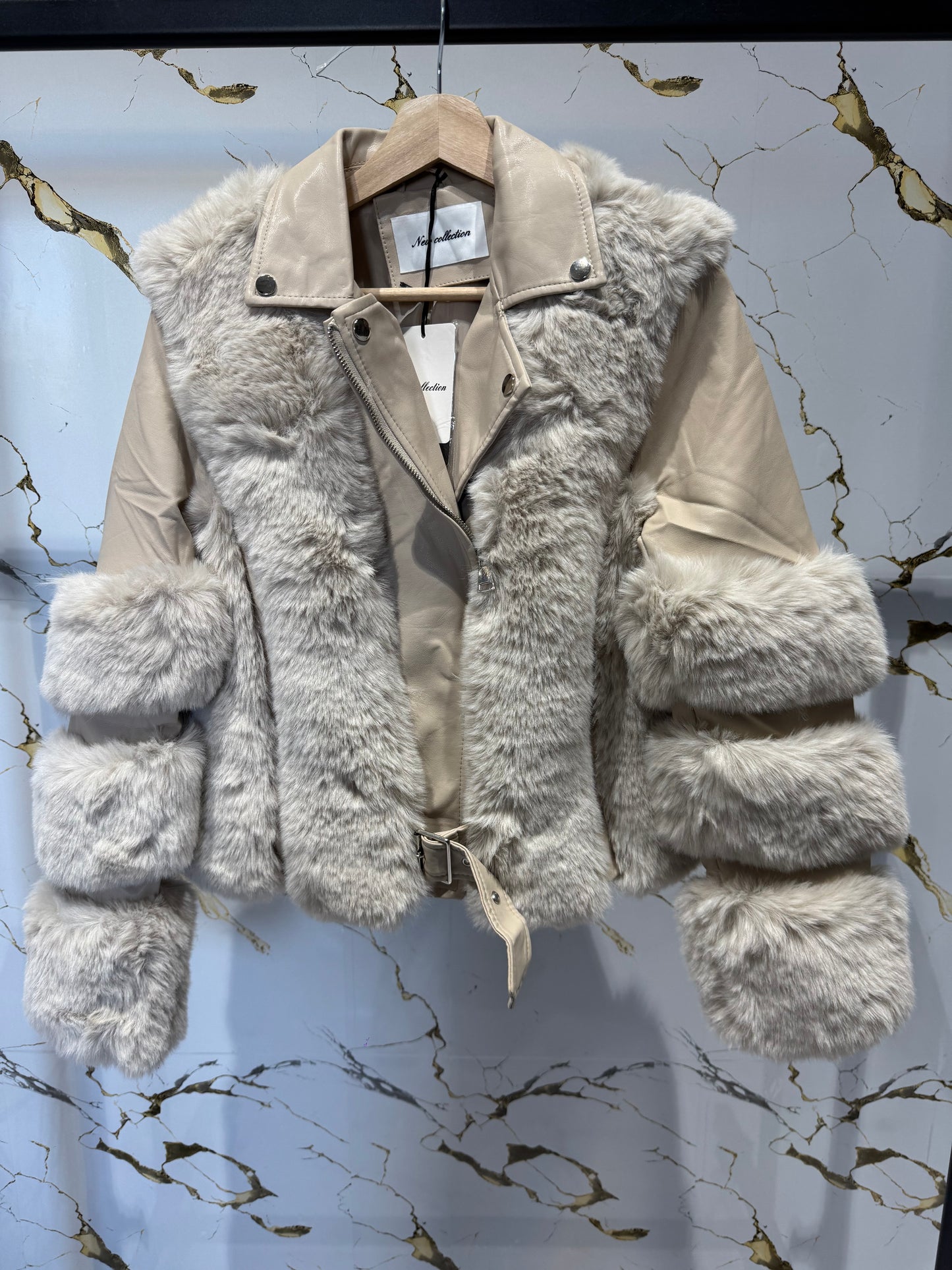 Chaqueta polipiel pelito