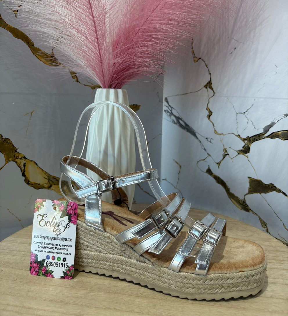 Sandalia plateada