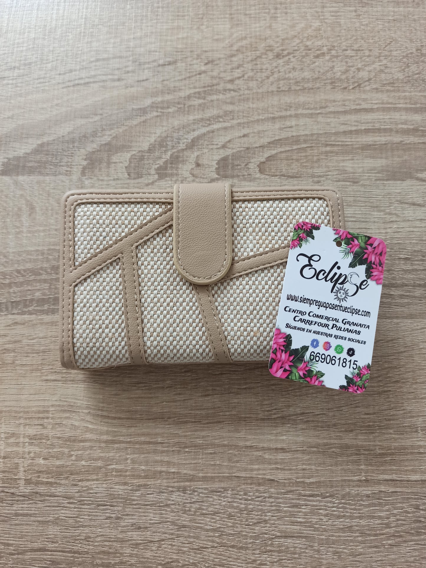 Monedero beige pequeño