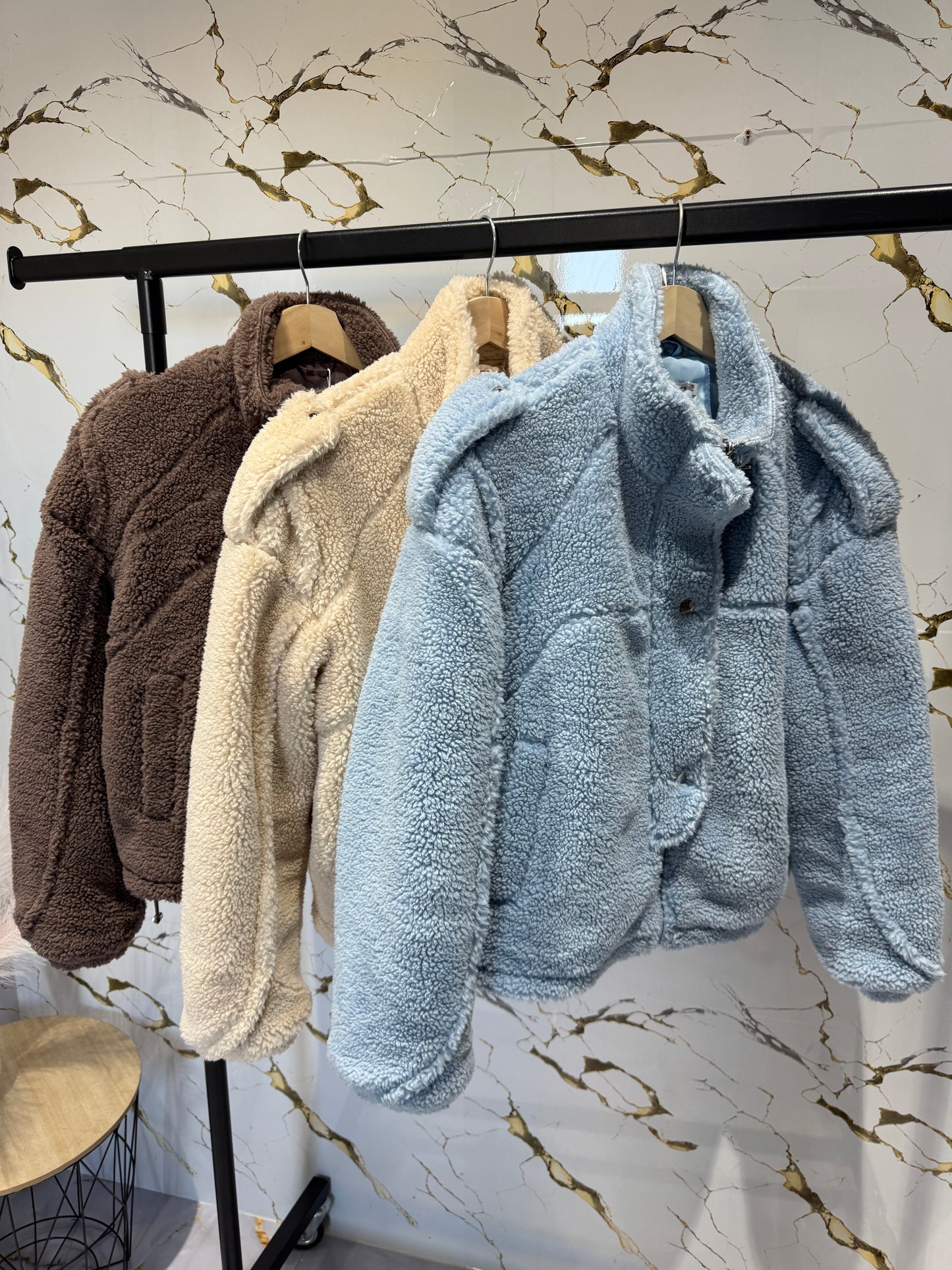 Chaqueta peluche beige