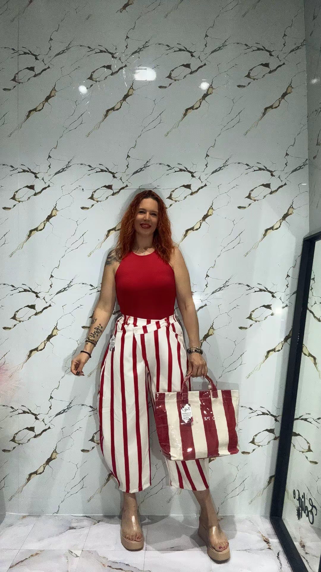 Pantalón líneas