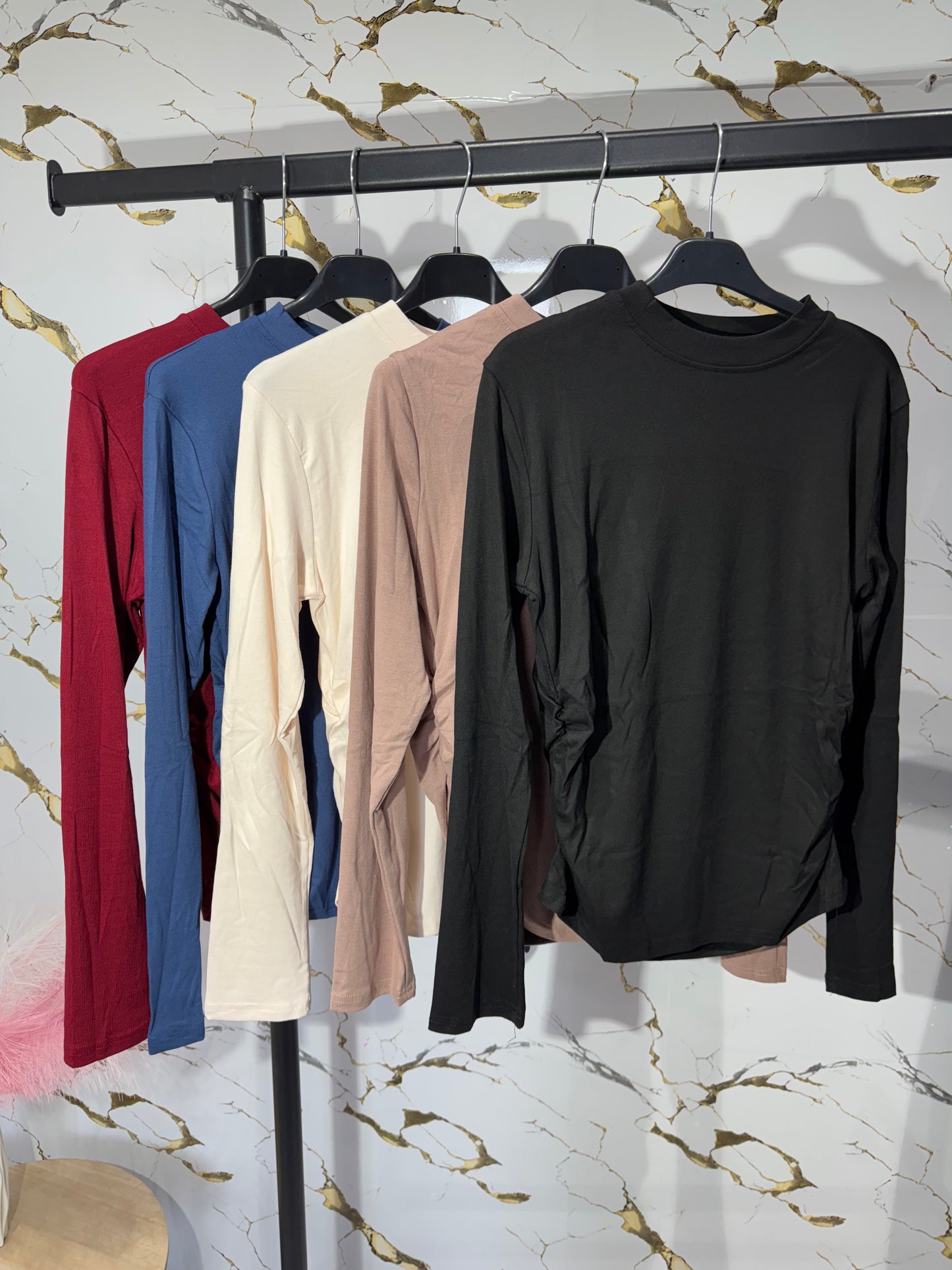 Camiseta básica, fruncida ￼