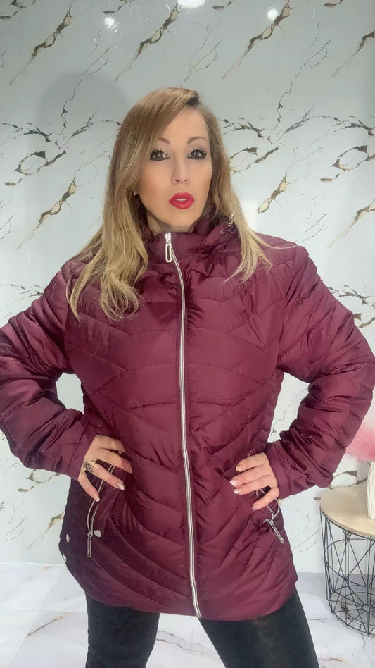 Chaquetón corto granate