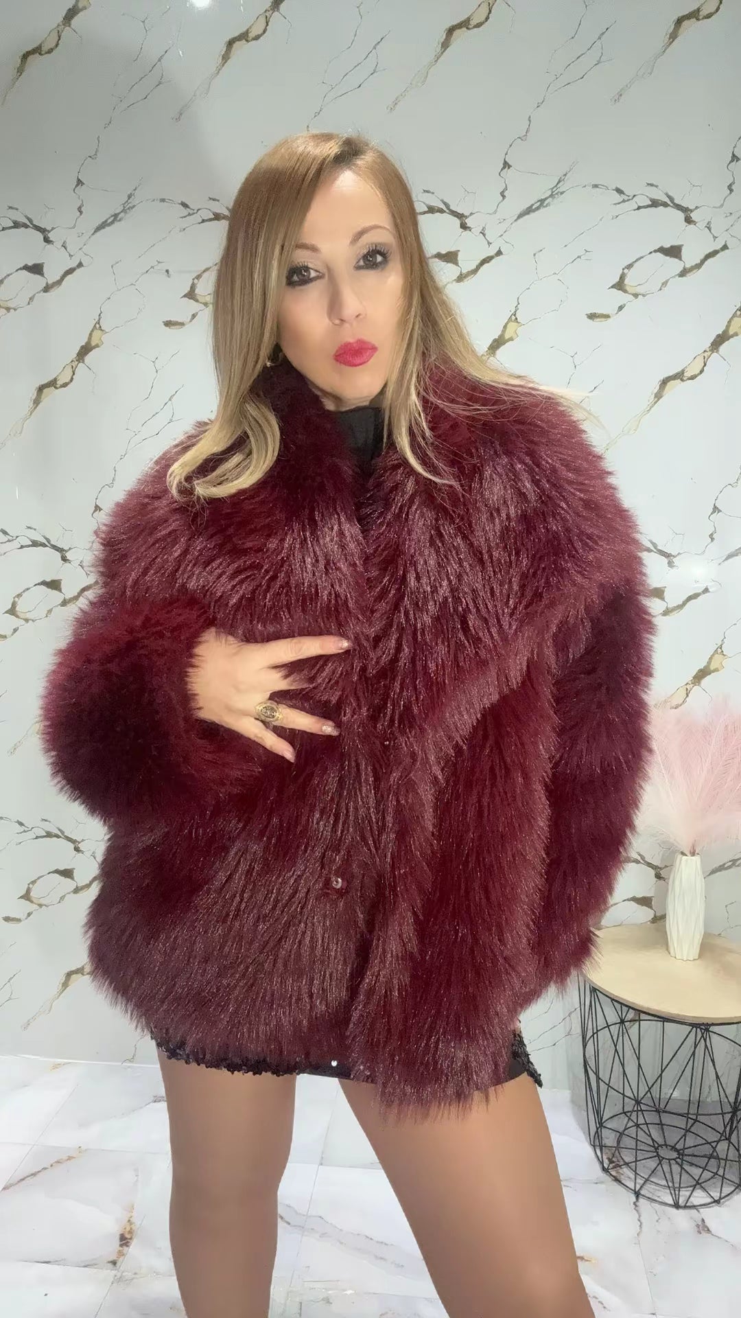 Abrigo peluche corto