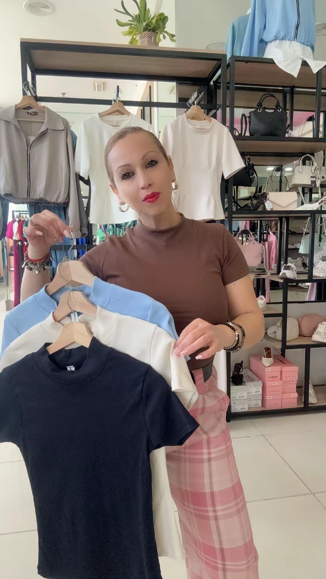 Camiseta Básica cuello