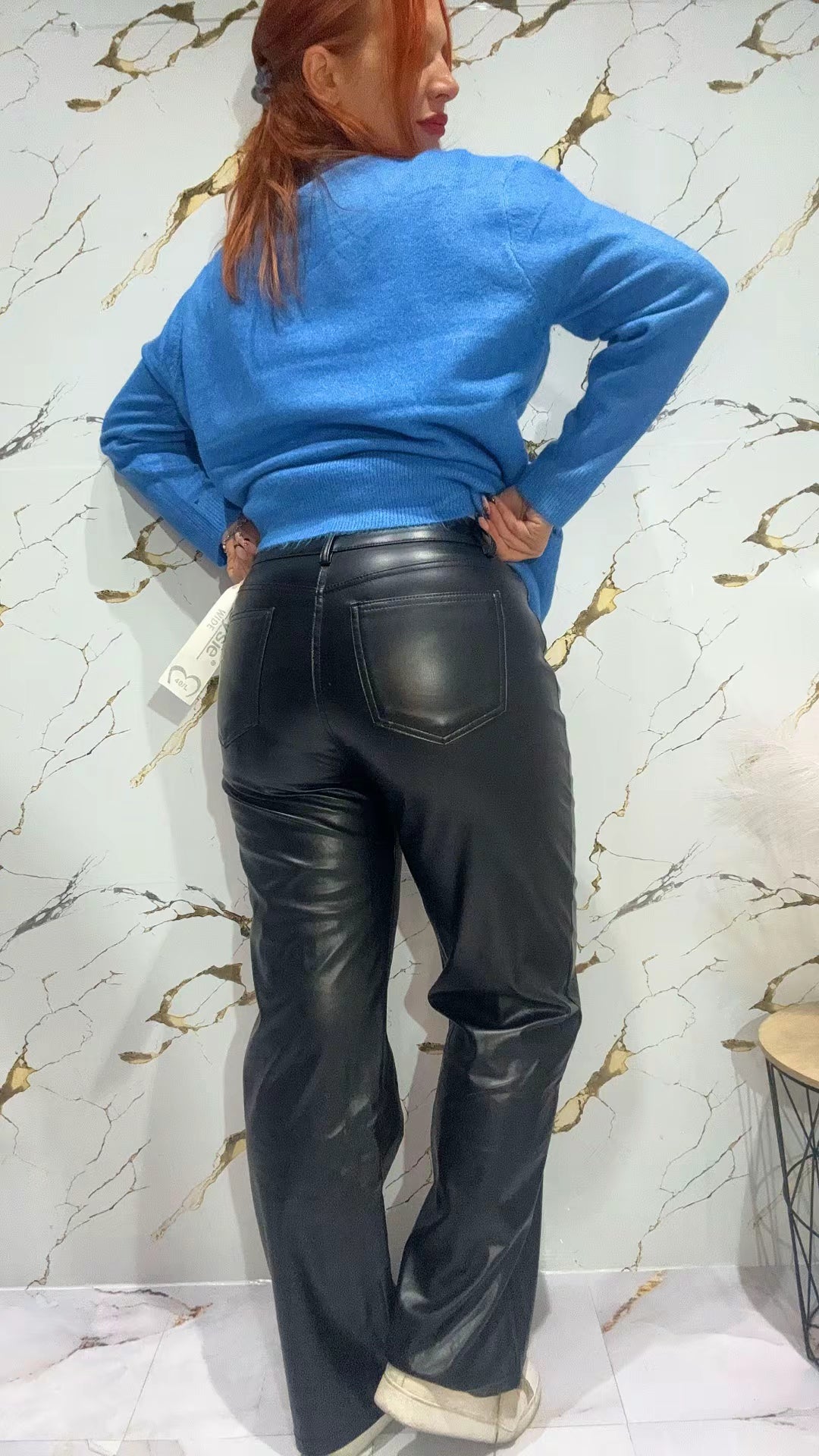 Pantalón polipiel negro ￼