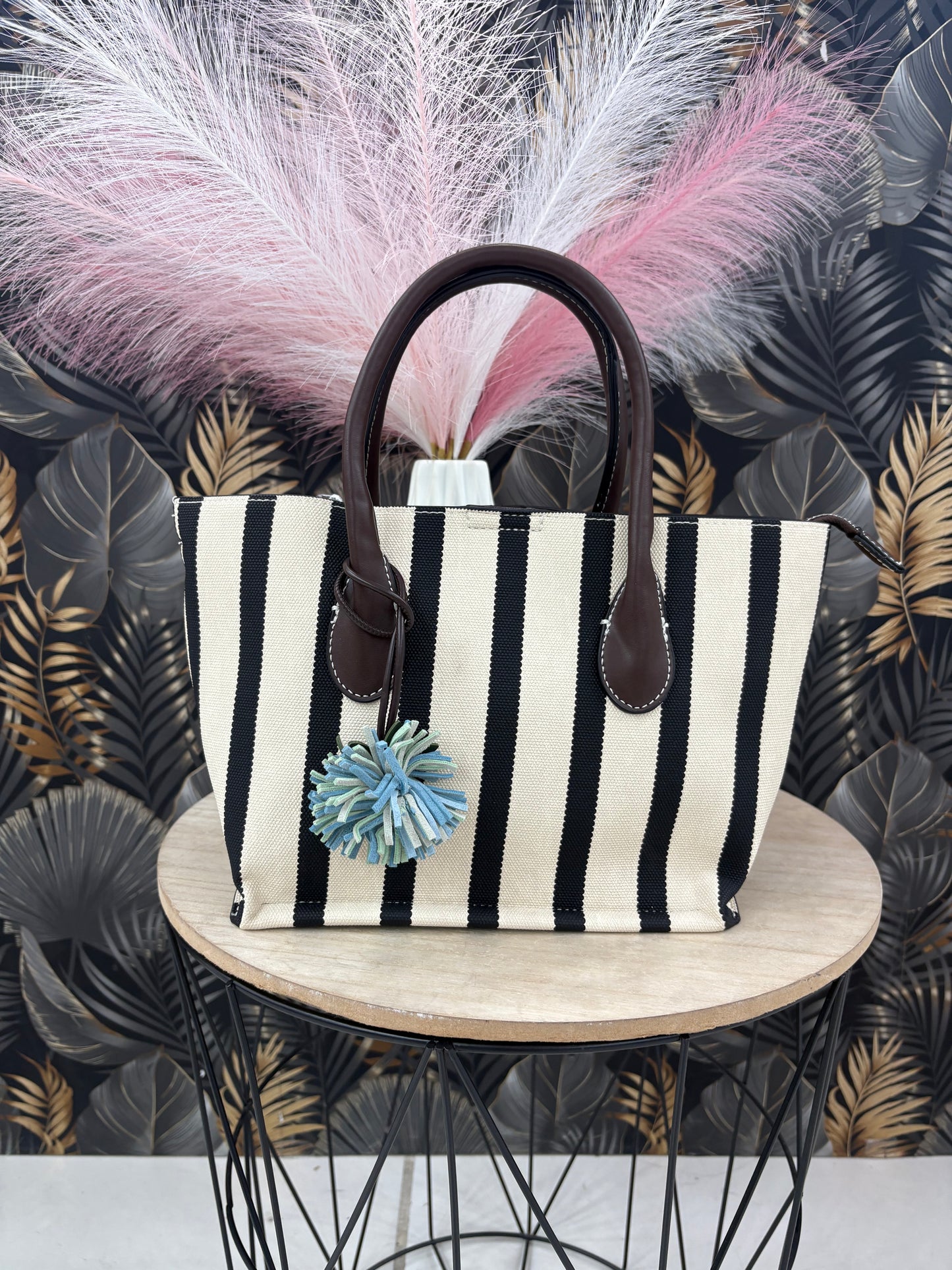 Bolso rayas pompón