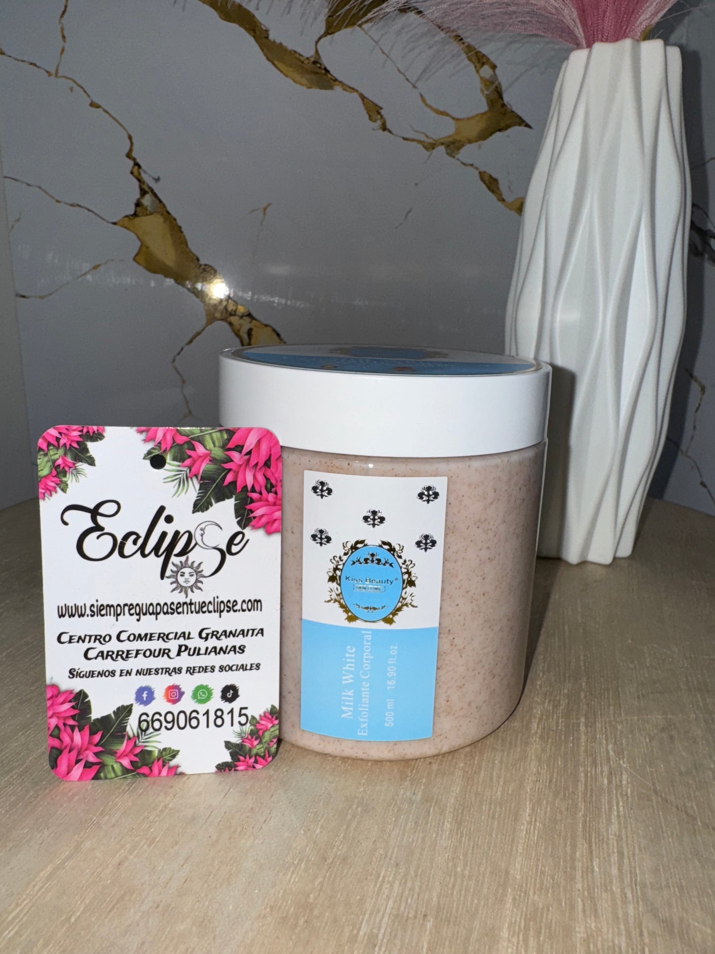 Exfoliante corporal blanco late