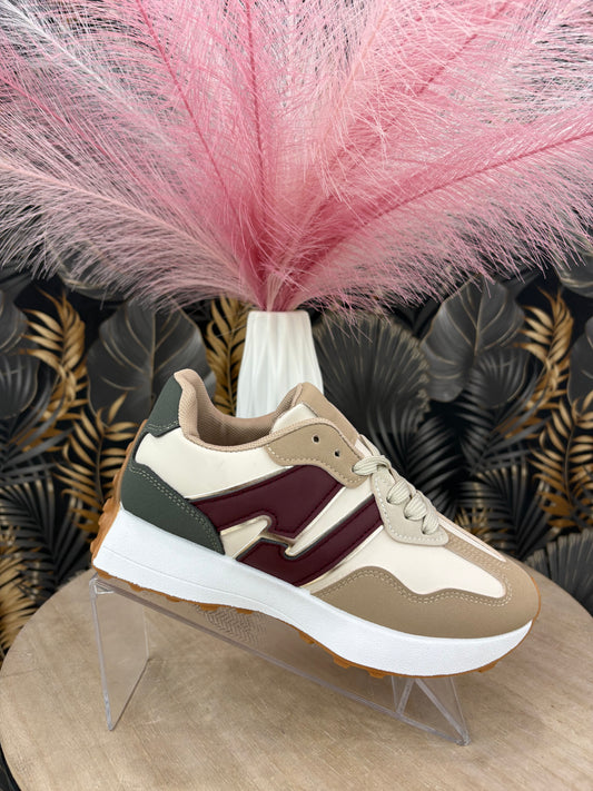 Zapatilla granate y beige