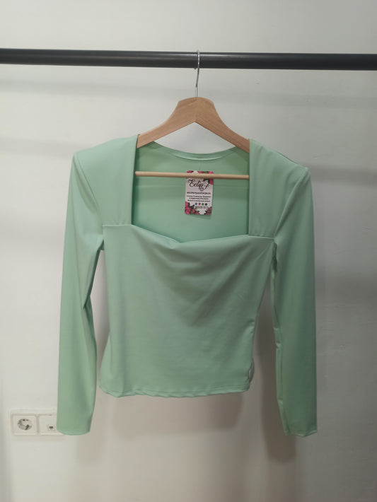 Camiseta básica verde