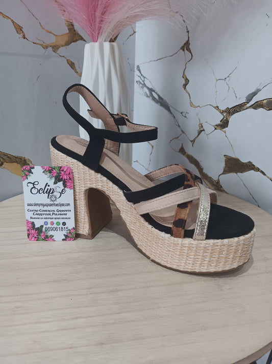 Tacón animal print