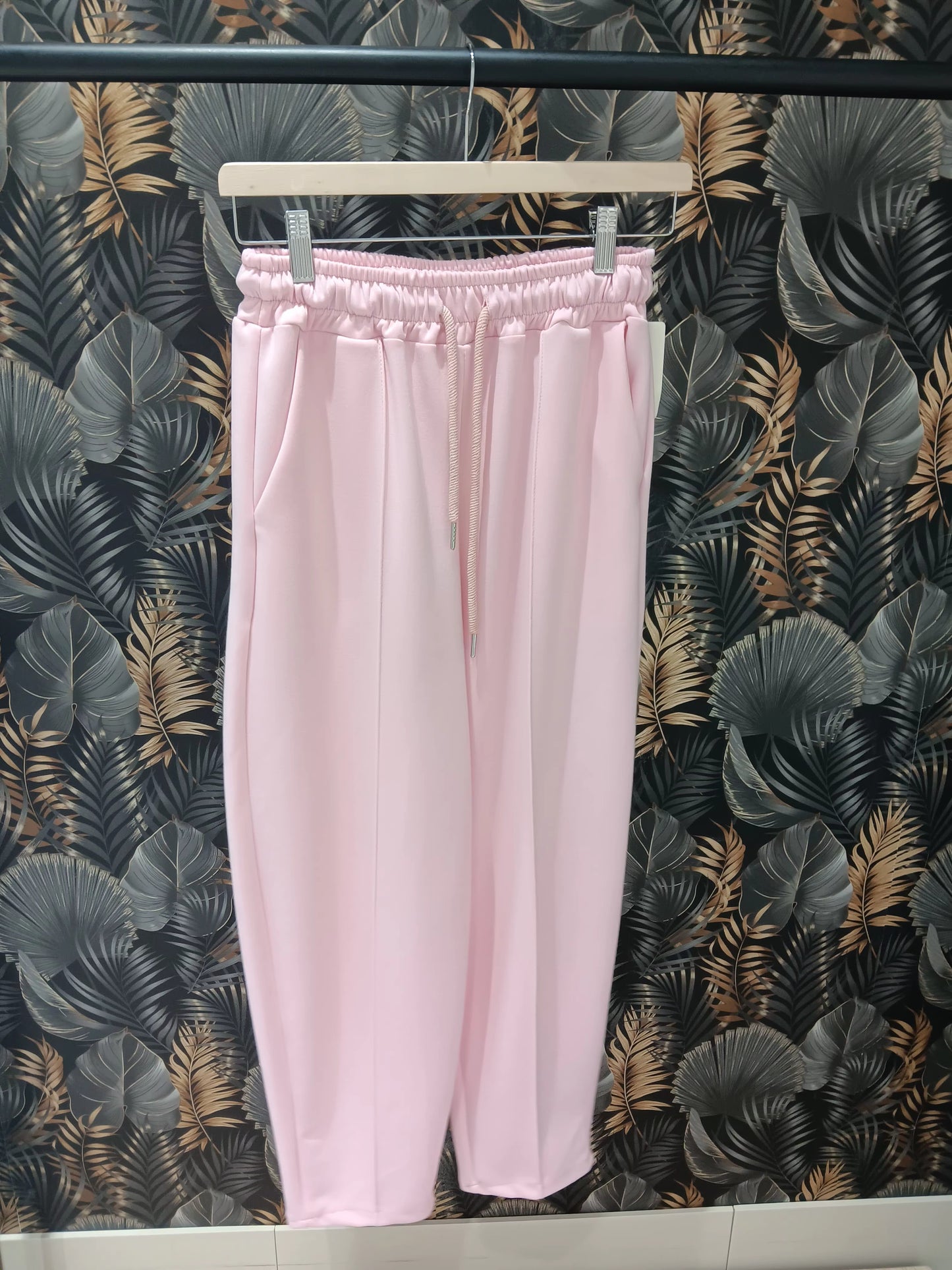Pantalón rosa chándal