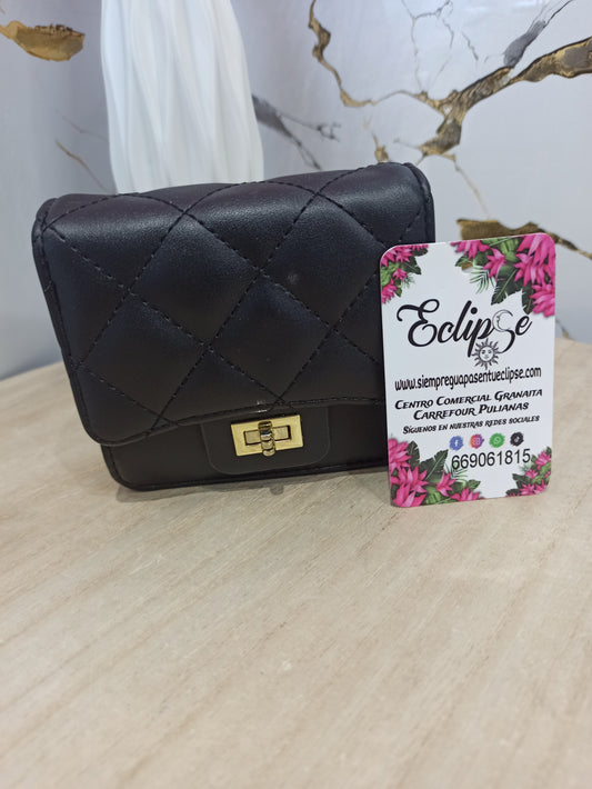 Bolso negro espejo
