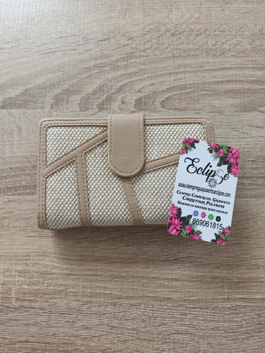 Monedero beige pequeño