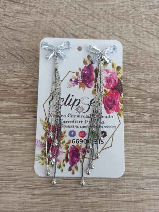 Pendientes lazos plateados